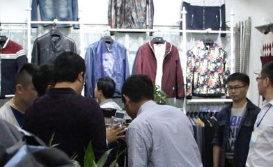 石獅服裝網批中心 入駐率百分百，開啟線上批發新篇章